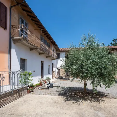 Apartamento Il Borghetto-1 By Interhome